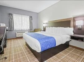 GrandStay Hotel & Suites Minocqua