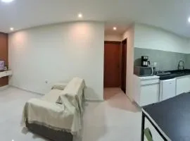 Espaço inteiro prox do aeroporto com ar cond e chuv elétrico