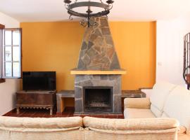 Yegen에 위치한 호텔 El Rincón de Muñoz - Alojamientos Rurales con Chimenea, Piscina y Terraza con vistas a la Alpujarra