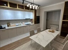 3 комнатная квартира на Батыс-2