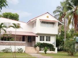 Casa Kitesurf - 1 Min a Playa, Pool, BBQ, hotel in Chame