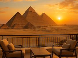 Under the Pyramids, hotel em Banī Ghālib