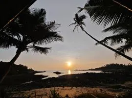 Colomb Beach Huts