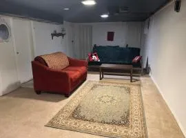 Hilltop Orchard Guest Suite with Scenic View