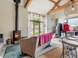 2 Bed in Hay-on-wye 42881, spa hotel in Craswall