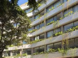 Charmosos Apartamentos Reformados na Glória