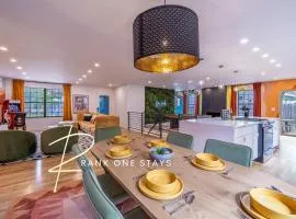 Movie Theater and Mini Golf with 2 King Beds