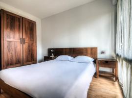 Zenitude Hôtel-Résidences l'Acacia Lourdes, отель в Лурде