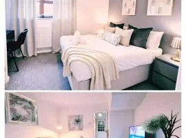 Modern 2-bed , Bradley Stoke, NR Parkway Station, Free Parking