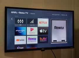 FULL KITCHEN 12min from DTOWN Room B, ubytování v soukromí v Montrealu