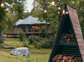 Luxuring Glamping Tent - The Dog Wood - Near Tryon International Equestrian Center - Wheat Creek Outpost