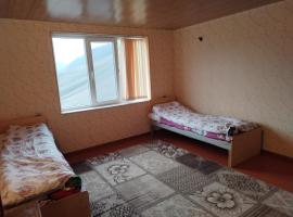 Parviz Guest House in Khinalig, ξενοδοχείο σε Xınalıq