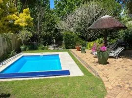 Valley Heights Guest House and B & B