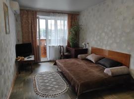 Сдам 2-х комнатную квартиру, hotel in Shostka