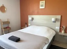 Studio Appart'hôtel gare TGV avec place privée