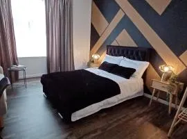 Brand New 1 Bed Apartment - 3 Guests