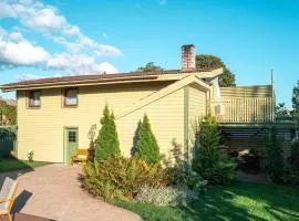 Kanali Guest House - Sauna Included - Free Parking