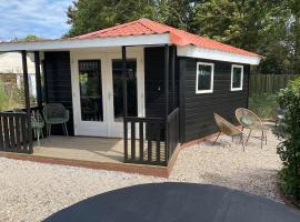 Van Egmond suites Het Zuiderzesje，位于Anna Paulowna的酒店