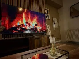 Cozy corner-Sleeps 8 guest Entire house Glasgow very central