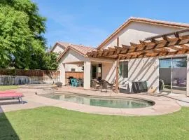 Desert Oasis w Pool Spa BBQ Outdoor Dining Under the Palms Calle Tolosa by AvantStay