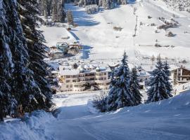 Hotel Schlosshof, hotel v destinaci Ischgl