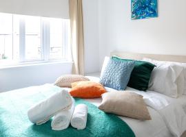 Peaceful Witney Retreat near Oxford - Cotswold, hotel em Witney