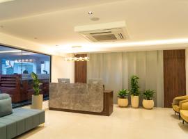 Vasatee Kondapur, hotel in Kondapur