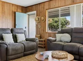 Brooms Head Bungalow - Stone Real Estate