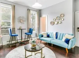 Explore and Work! Stylish Washington Heights Duplex