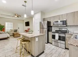 2 Mi to DHR Health Commuter-Friendly Pharr Apt