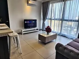Urban Suites Georgetown Penang - Affordable & Cozy Stay with High Floor-Sea & Penang Bridge View