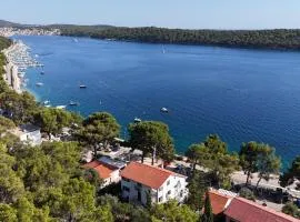 Apartments by the sea Mali Losinj (Losinj) - 3444