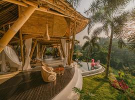 Luxury Bamboo Villa, hotel in Selat