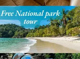 Kika Zaru Free park tour and breakfast