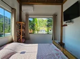 Flat rústico e aconchegante próximo a Paraty e Trindade