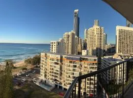 Beachfront & City View, Huge 2 Bedroom Apartment, Imperial Surf Resort