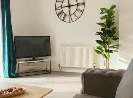 Modern 3-Bed Townhouse Manchester City Centre Free Parking