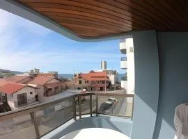 Apartamento com VISTA para o MAR no centro de Bombinhas