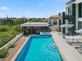 Ocean View Mansion 8 min to Palm Beach