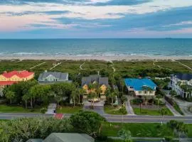 PALM3700: 3700 Palm Blvd.