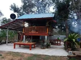 Green moon Home stay