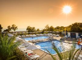 Aminess Maravea Camping Resort Mobile Homes, hotell i Novigrad Istria