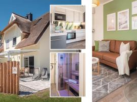 Ferienhaus Glück unter Reet, hotel v destinácii Zirchow