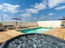 וילת האגם - וילה מהממת בטבריה עם בריכה פרטית