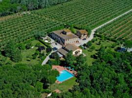 Agriturismo Il Selvino、Terricciolaのホテル