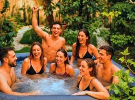 Leonardo House Pisa giardino piscina idromassaggio riscaldabile casa indipendente posizione centrale a pochi passi dalla stazione