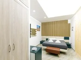 Home4Apartment Salerno center, with private patio