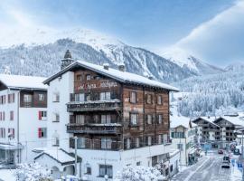 Hotel Chesa Grischuna, hotel in Klosters
