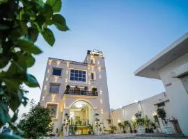 Aryavart Hotel