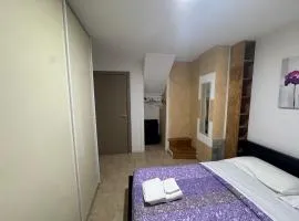 Casa Vacanze Ginevra & Carlotta Villaggio RIVAZZURRA POLICORO